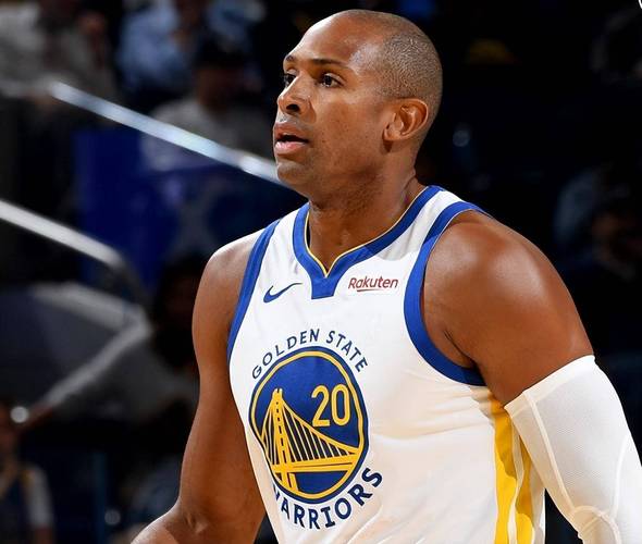 主场战掘金!科尔:霍福德继续替补出战 出场时间限制20分钟左右