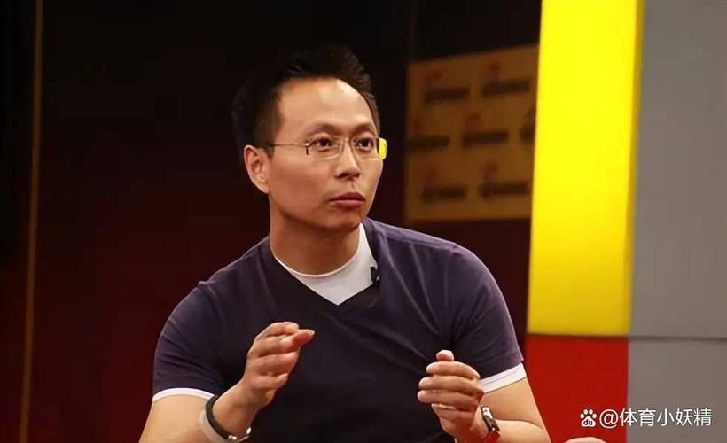 詹俊排利物浦首发:萨拉赫的位置不妨尝试一下小基耶萨甚至维尔茨