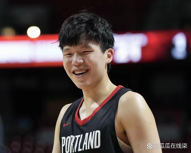 详细阅读:队记:斯普利特曾鼓励杨瀚森多出手投篮 这也是成长的一部分 队记:斯普利特曾鼓励杨瀚森多出手投篮 这也是成长的一部分