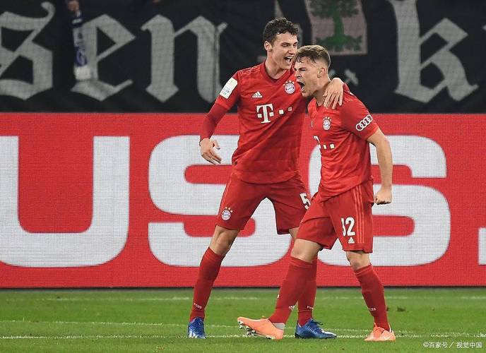 费耶诺德后卫谈拜仁传闻：队友经常拿这事开玩笑，我专注于成长