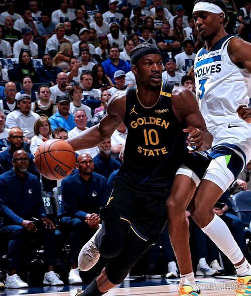 详细阅读:今天是尽力局!克拉克斯顿11中8拿到19分7板5助1断3帽 今天是尽力局!克拉克斯顿11中8拿到19分7板5助1断3帽