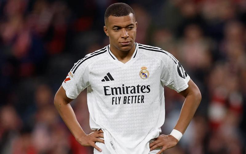 详细阅读:马卡:姆巴佩正处于职业生涯最佳时期,重返安菲尔德他要证明自己 马卡:姆巴佩正处于职业生涯最佳时期,重返安菲尔德他要证明自己