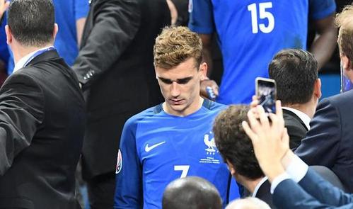 详细阅读:109场!超越埃弗拉,格列兹曼跻身法国球员欧冠出场榜第3位 109场!超越埃弗拉,格列兹曼跻身法国球员欧冠出场榜第3位