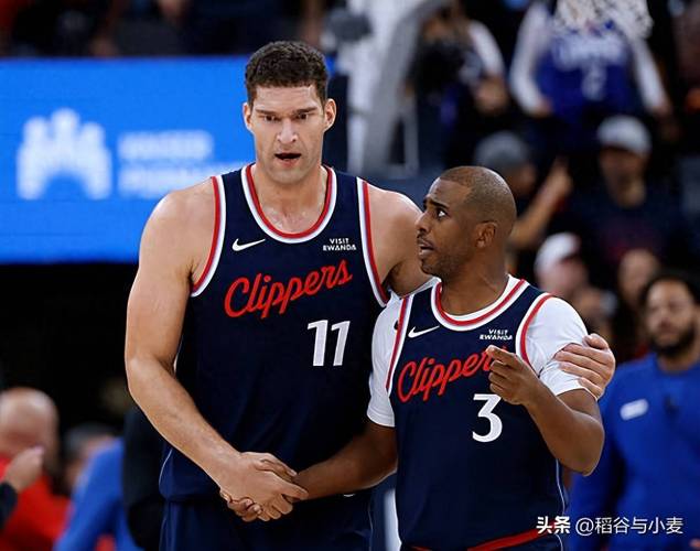 详细阅读:及时回暖!保罗三分穿针 快船末节2分钟轰10-2抹平分差打停热火 及时回暖!保罗三分穿针 快船末节2分钟轰10-2抹平分差打停热火