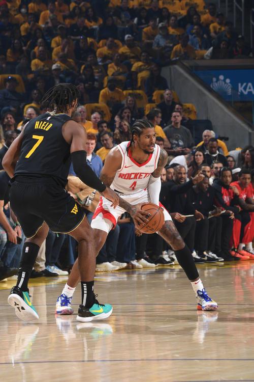 详细阅读:补强最后拼图!BR设想三方交易:火箭送走范乔丹追逐冠军后卫怀特 补强最后拼图!BR设想三方交易:火箭送走范乔丹追逐冠军后卫怀特