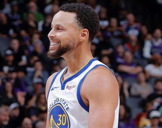 详细阅读:今天带病作战!库里:感冒病情加重了 不确定明天能否出战国王 今天带病作战!库里:感冒病情加重了 不确定明天能否出战国王