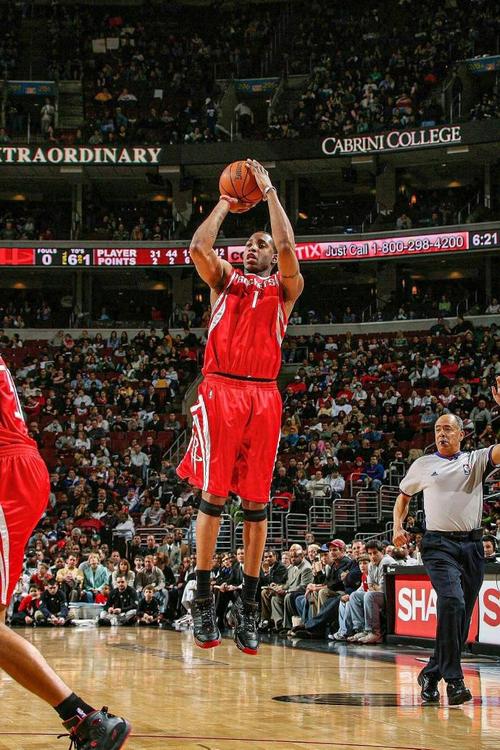 仿佛看见麦迪了！5号秀贝利反击底线漂移小折叠双手反扣美如画