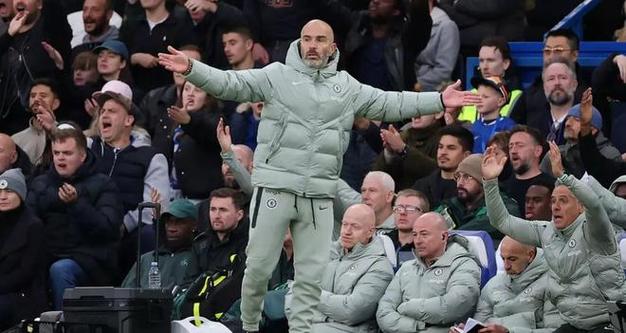 马雷斯卡：因卡皮耶该被罚下，凯塞多确实是红牌，判罚标准不一致