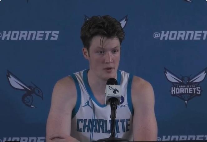 绝平三分拖进加时!克尼佩尔10中5拿到20分6板4助2断 三分7中4